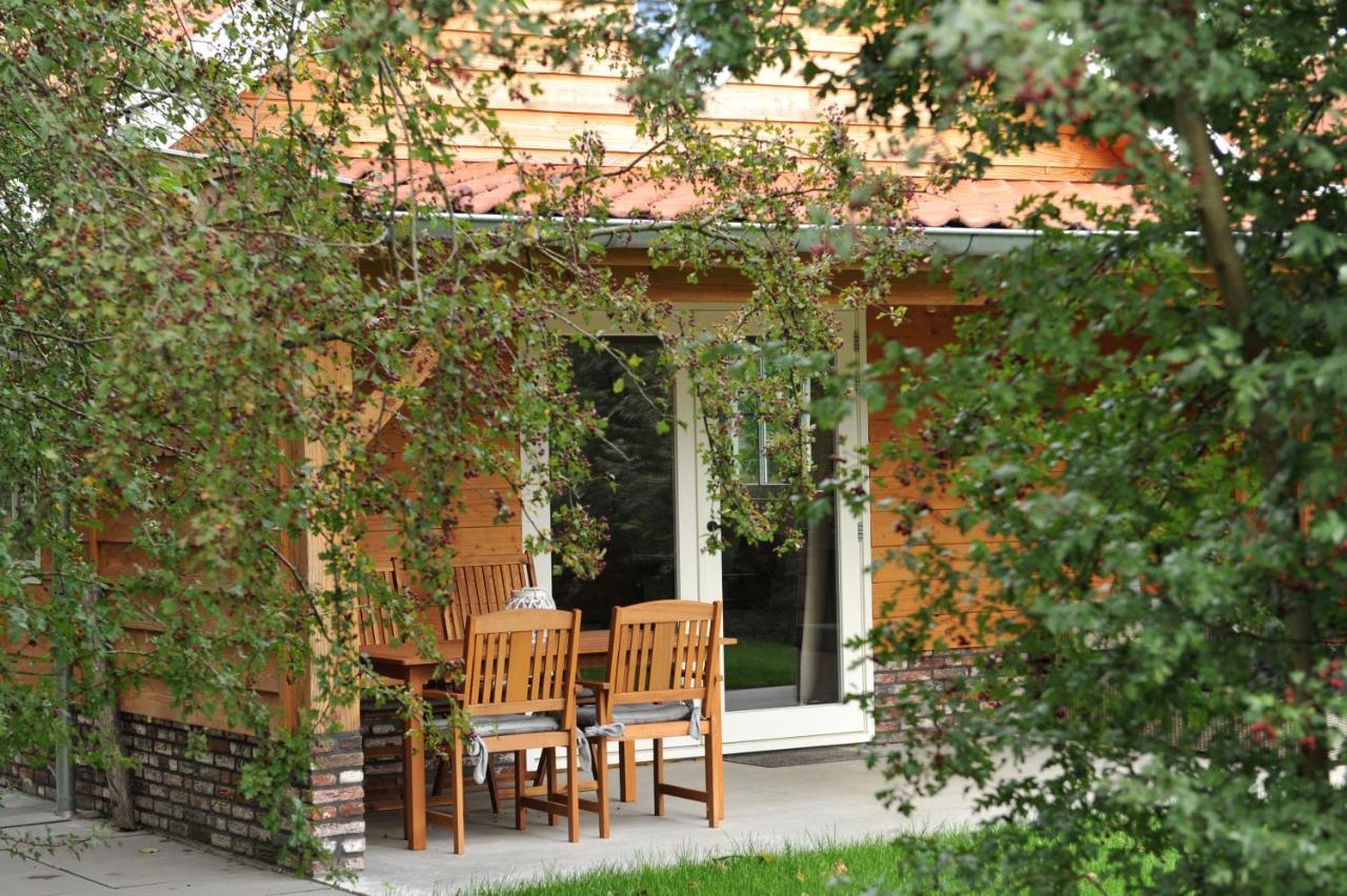 Lodges Near The Rhine - Sustainable Residence Hazerswoude-Rijndijk Exterior foto