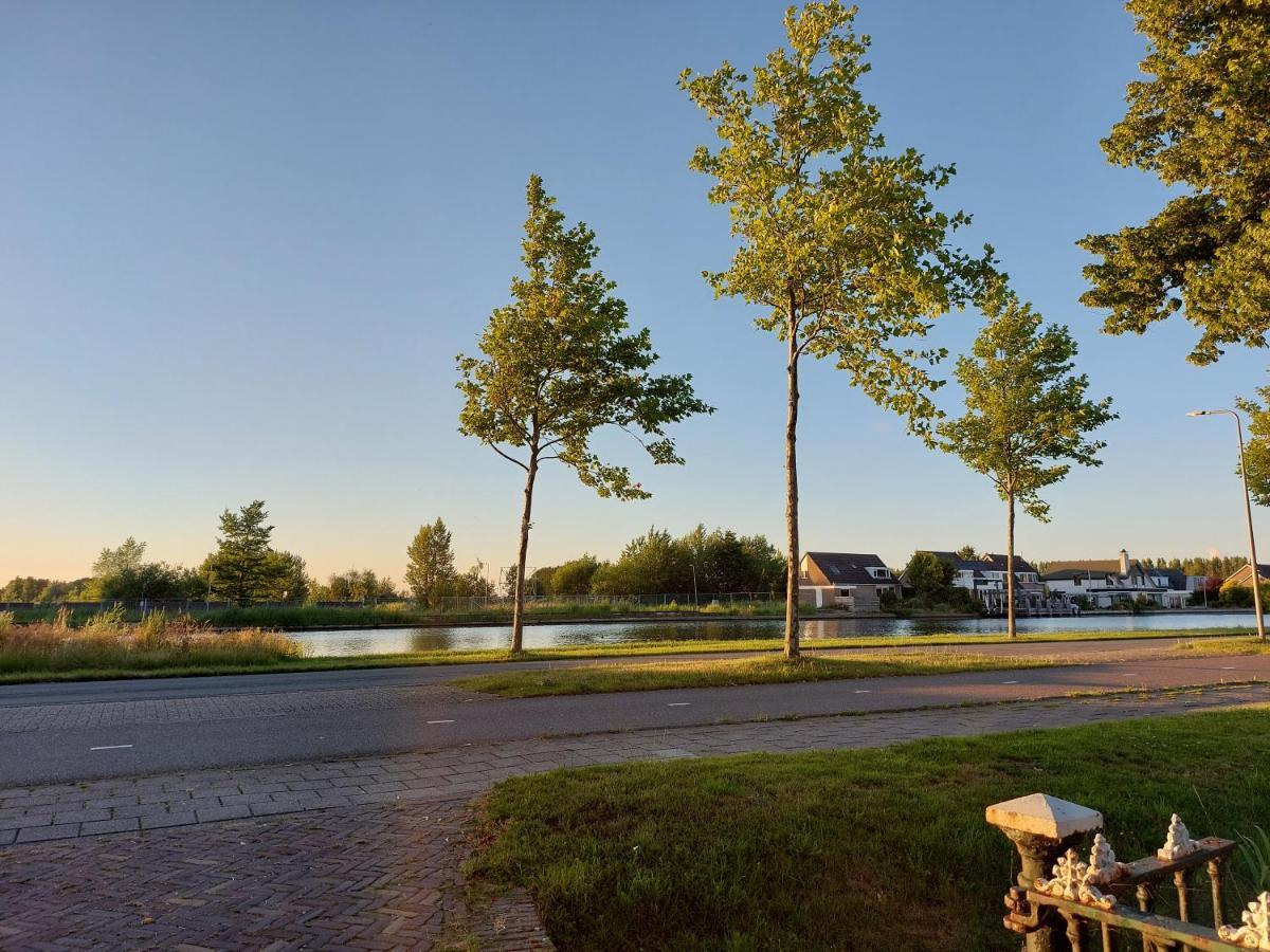 Lodges Near The Rhine - Sustainable Residence Hazerswoude-Rijndijk Exterior foto